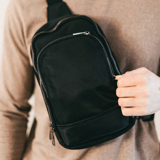 L'uomo RFID-Blocking Crossbody Sling Bag