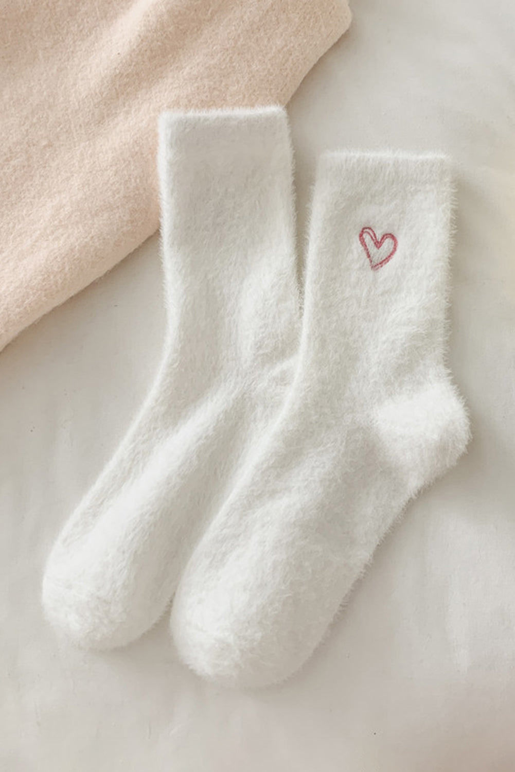 White Heart Embroidered Soft Crew Socks