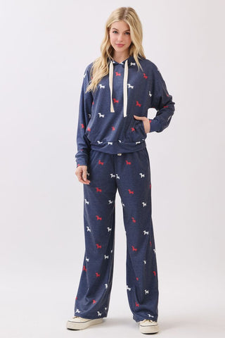 Patriotic Doxie Print Hoodie – Cozy Relaxed Fit with Drawstrings