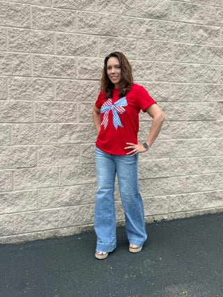 Patriotic American Flag Bow Graphic T-Shirt – Festive Red