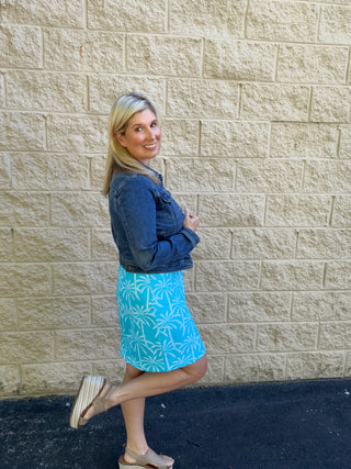 Classic Fitted Stretch Denim Jacket