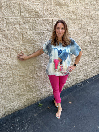 Italian Oversized Pink Sneaker Graphic Top – One Size (Fits 4-12)
