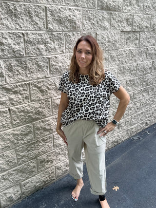 Italian Magic Stretch Khaki Pants | One Size (Fits 4-12)