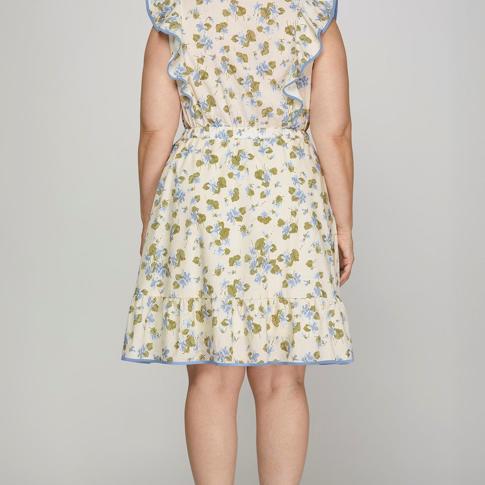 Plus Flutter Sleeve Pintuck Floral Dress - Dress