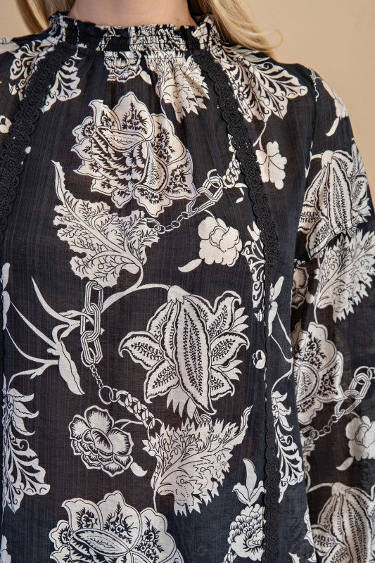 Black Floral High-Neck Blouse - Women > Activewear > Tops > Long Sleeve