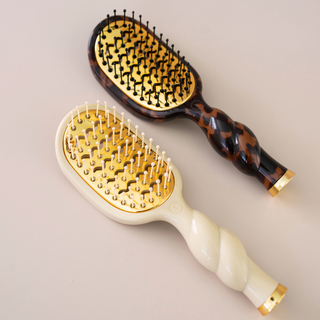 Mini Vented Travel Hair Brush | Anti-Static Heat Styling - Tan