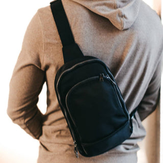 L'uomo RFID-Blocking Crossbody Sling Bag