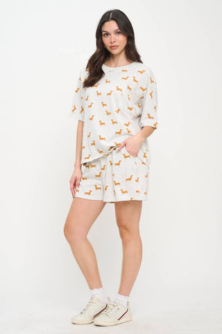 Dachshund Love Relaxed Fit Shorts – Sunny Wiener Dog Print