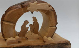 Arched grotto with holy family under star - 3"x4.5"