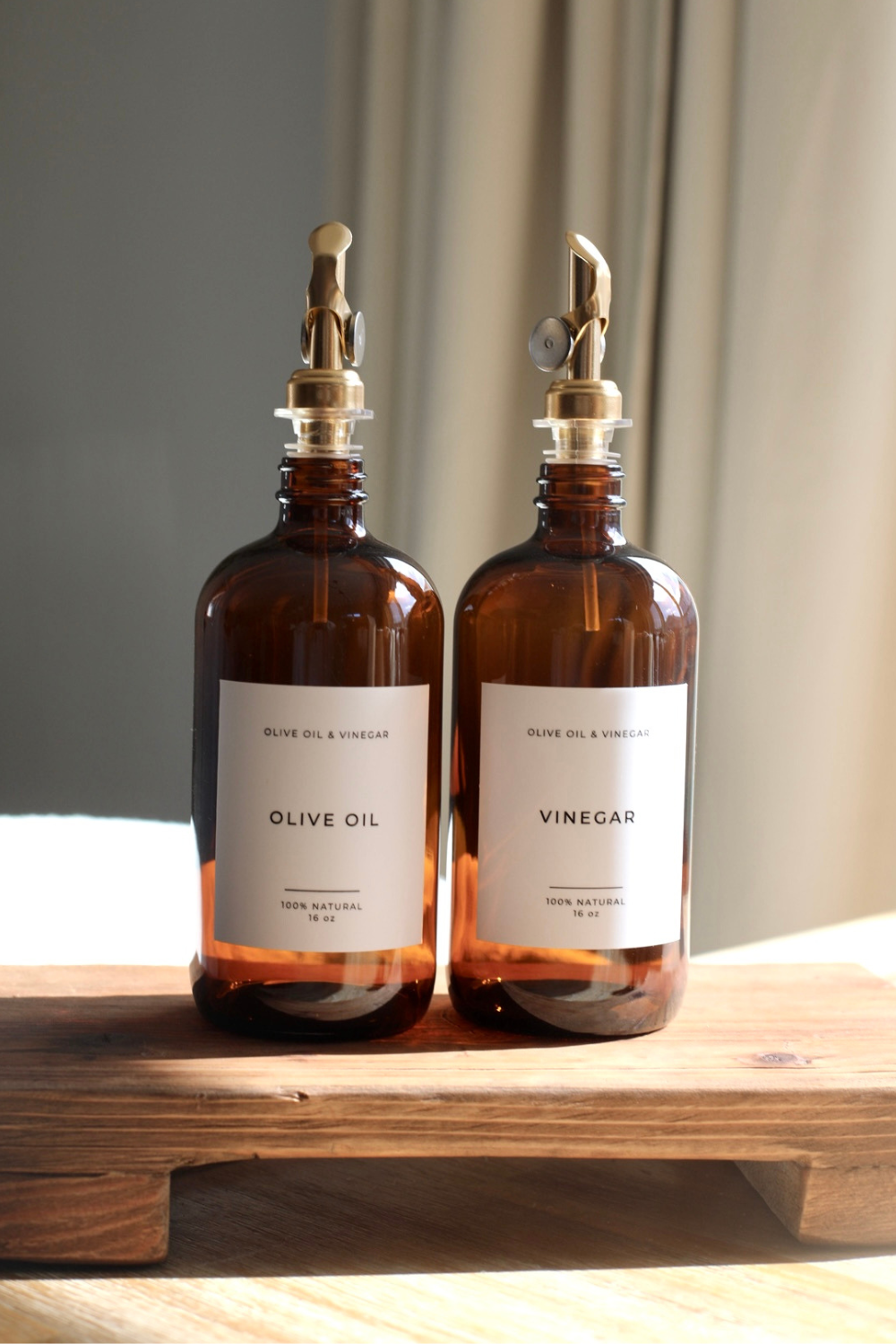Olive & Vinegar Glass Bottles – Elegant Amber with Gold Spout (16 oz.) - Olive Oil